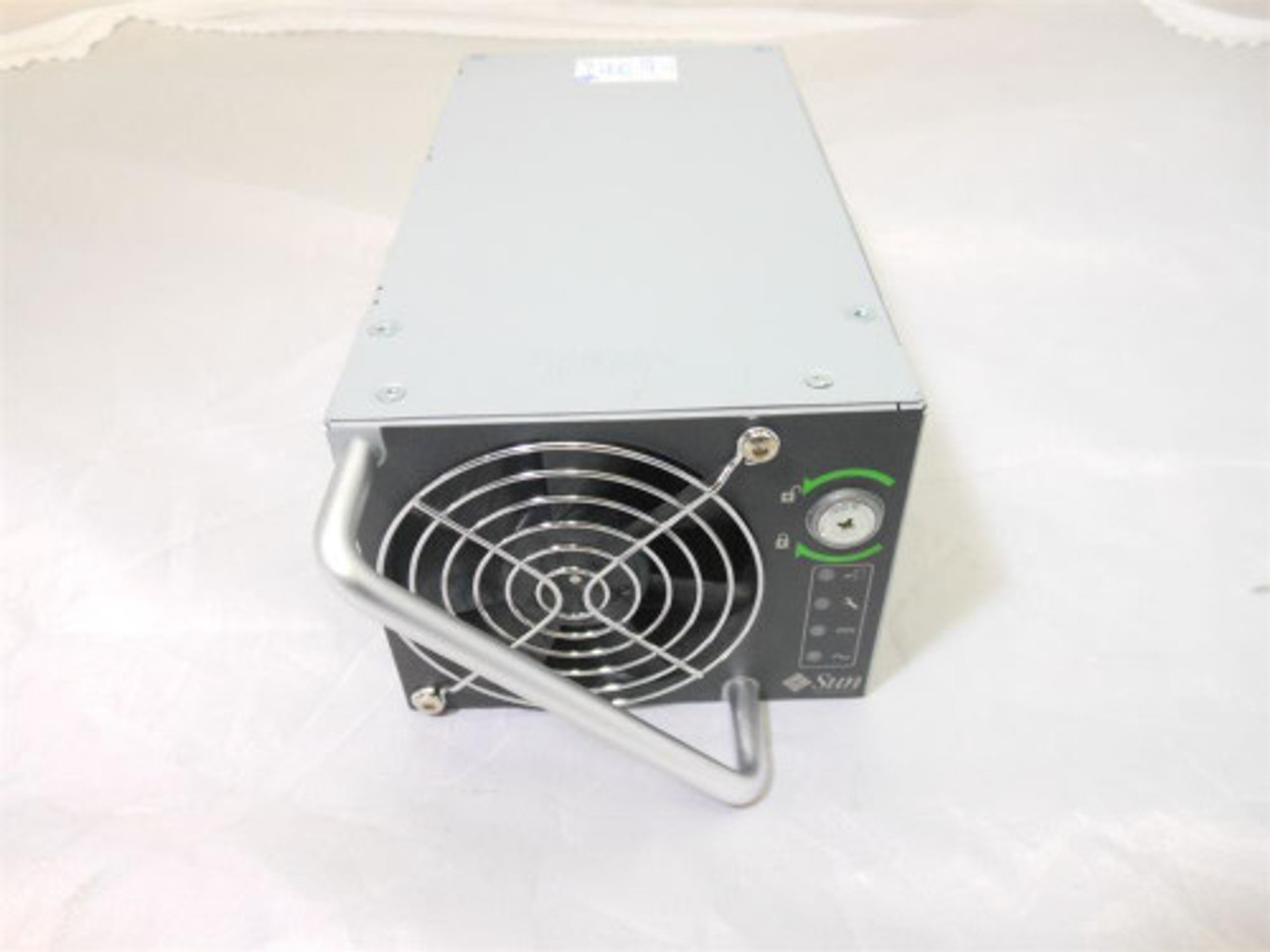 300-1501-07 | Sun | 680-Watts AC Redundant Hot Swap Power Supply for Fire V440