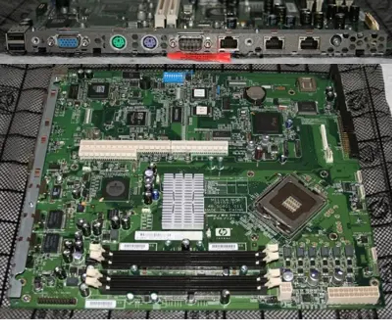 432924-001 | HP | System Board for ProLiant DL320 G5 Server