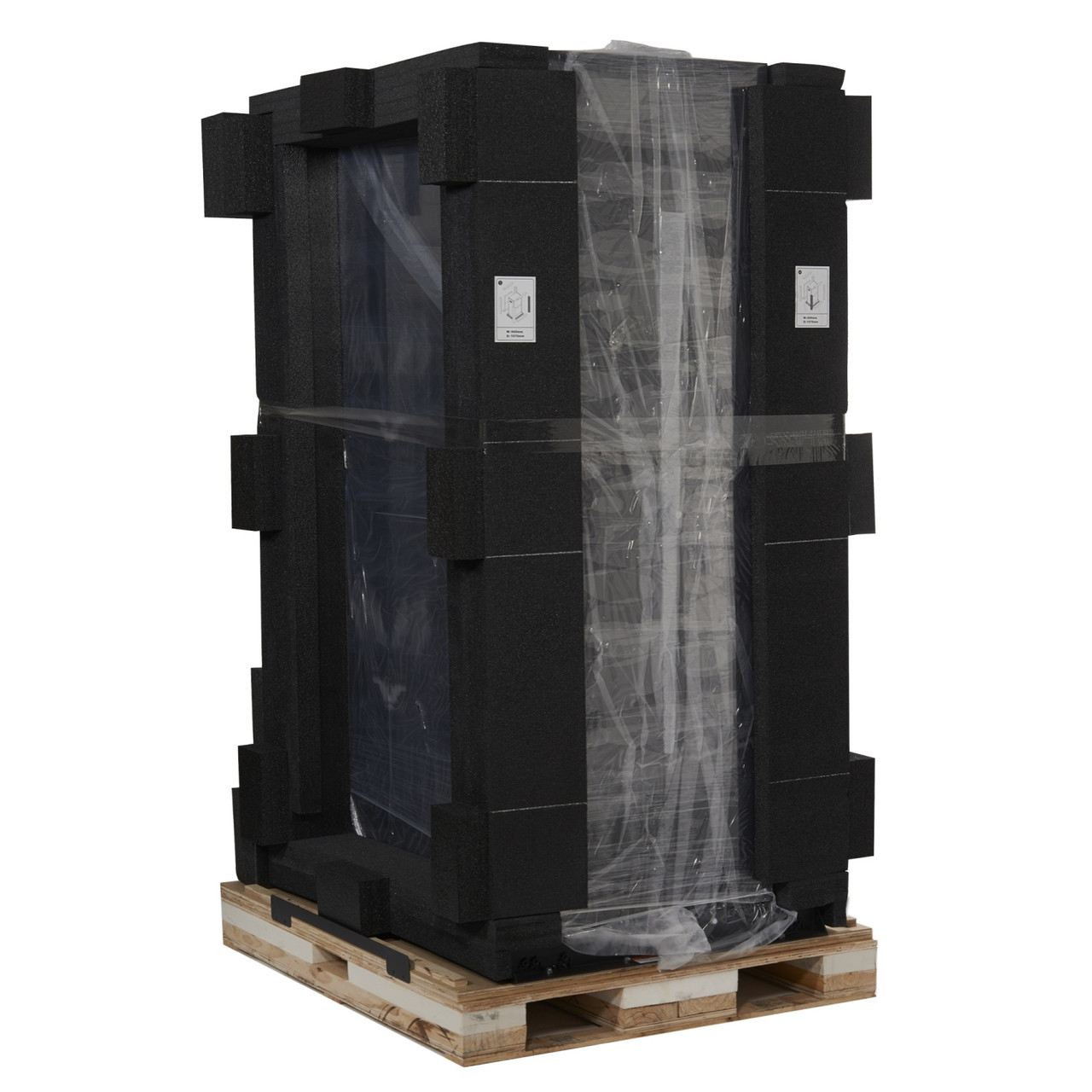 AR3100SP | APC | NetShelter SX 42U Freestanding rack Black