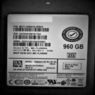 MZ7LH960HAJR0D3 | Samsung | Pm883 Series 960Gb Sata 6Gbps 2.5Inch Mixed Use Tlc Internal Enterprise Solid State Drive New pulls