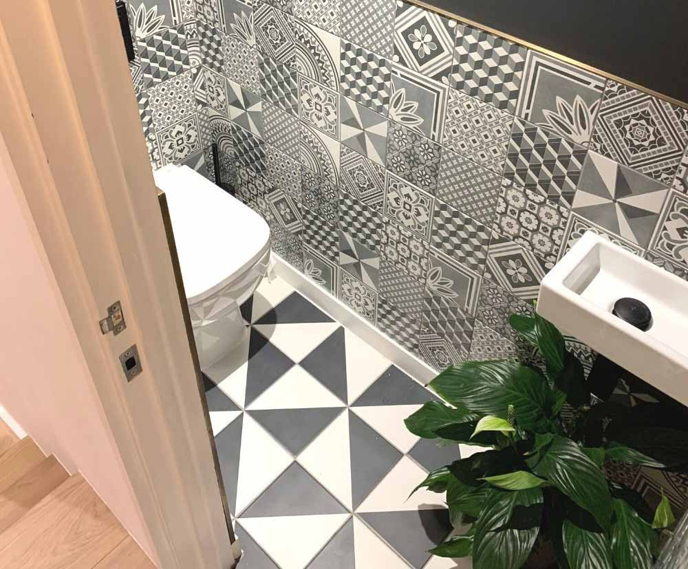 Creative Downstairs Toilet Ideas to Embrace Your Cloakroom Aspect
