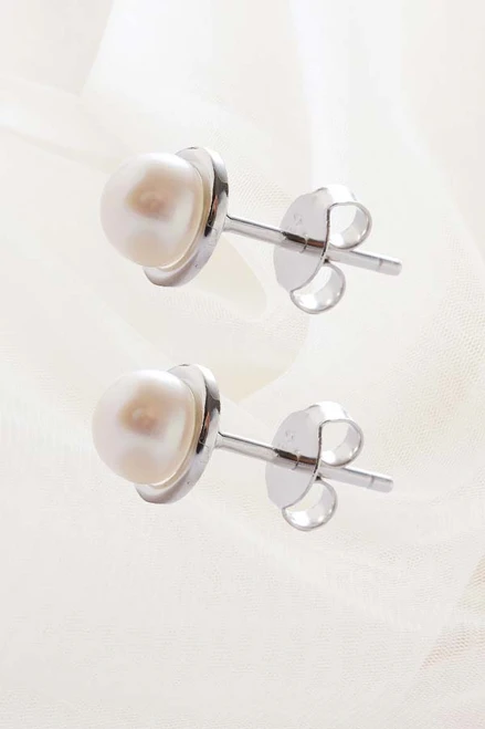 Freshwater Pearl Studs For Sale at