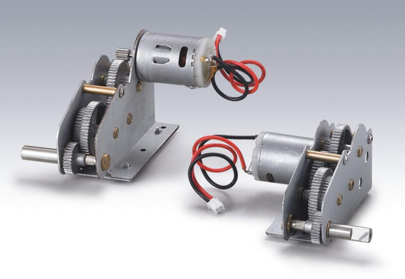 Heng Long Metal Gearbox 2pcs WW-025 RC TANK PARTS