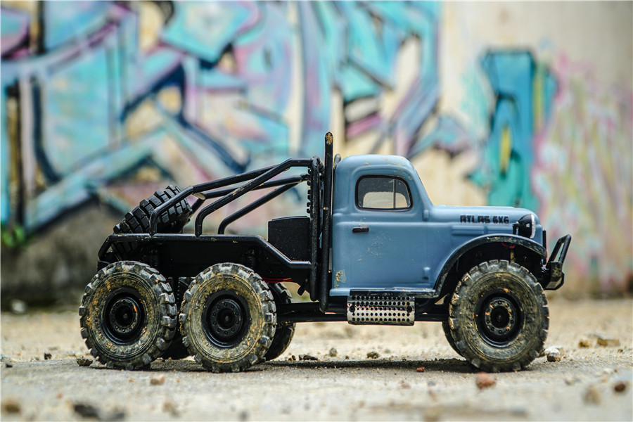 FMS 1:18 ATLAS 6X6 CRAWLER