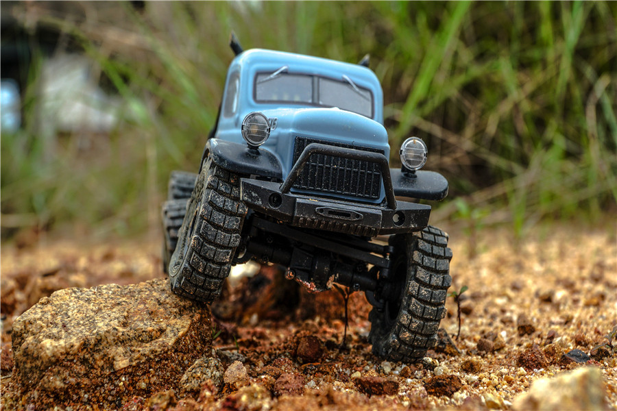 FMS 1:18 ATLAS 6X6 CRAWLER