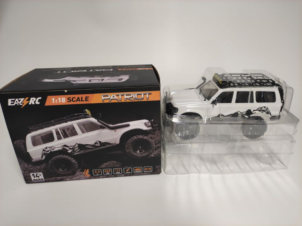 FMS EAZYRC 1:18 Patriot RTR version W/ 2.4GHz Transmitter and