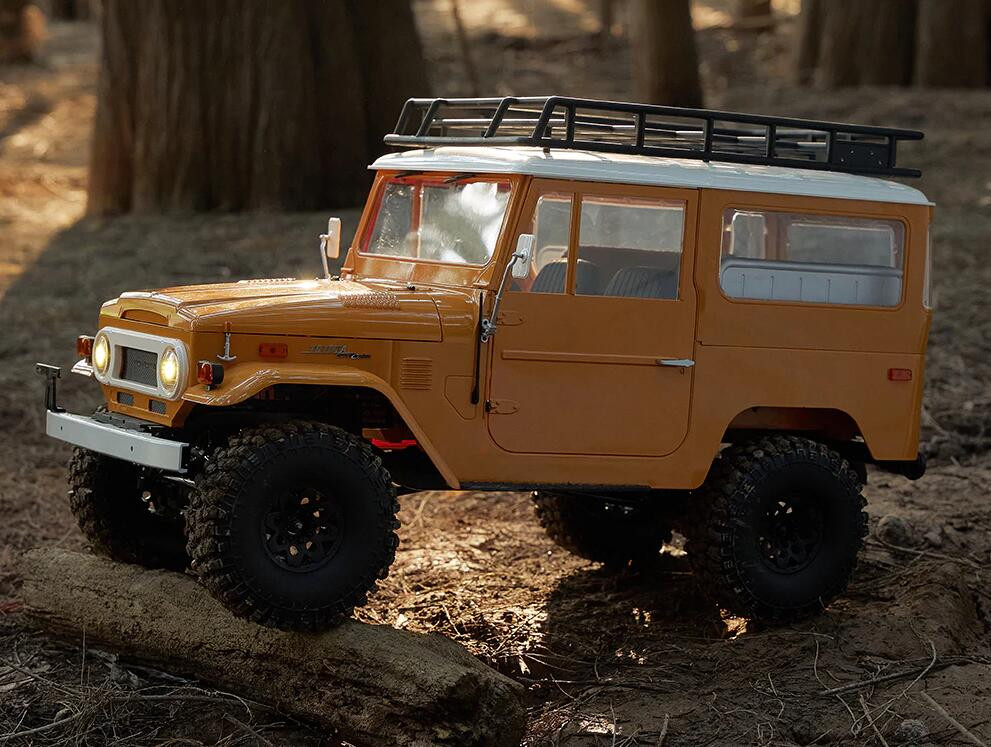 New Product FMS 1:10 Toyota Land Cruiser FJ40 RS 11035 2.4GHz RC