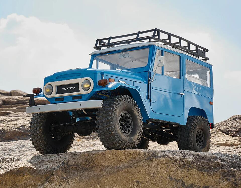 New Product FMS 1:10 Toyota Land Cruiser FJ40 RS 11035 2.4GHz RC