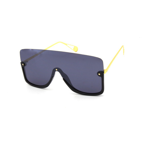 shield sunglasses, oversized sunglasses, flat top sunglasses, one piece lens, visor sunglasses, fashion sunglasses, statement sunglasses, women's sunglasses, sun glasses, black sunglasses, gold sunglasses, futuristic sunglasses, party sunglasses