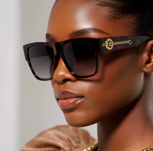 Men Women Sunglasses Fashion Design Black Frame Kleo Square Dark Lens Hip Hop Style Square Shades Gafas Lentes