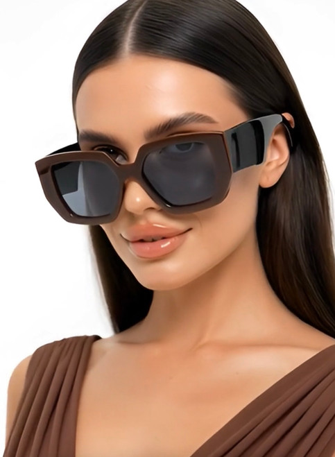 oversized, square, sunglasses, women, tortoise shell, black, gray lens, fashion, eyewear, chunky, statement, retro, glam, outdoor, designer inspired