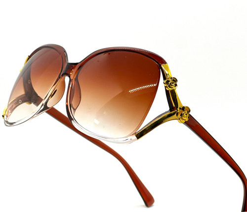 oversized, square, sunglasses, women, brown, gradient, lenses, gold, flower, accent, designer inspired, fashionable, glamorous, beachwear, vacation