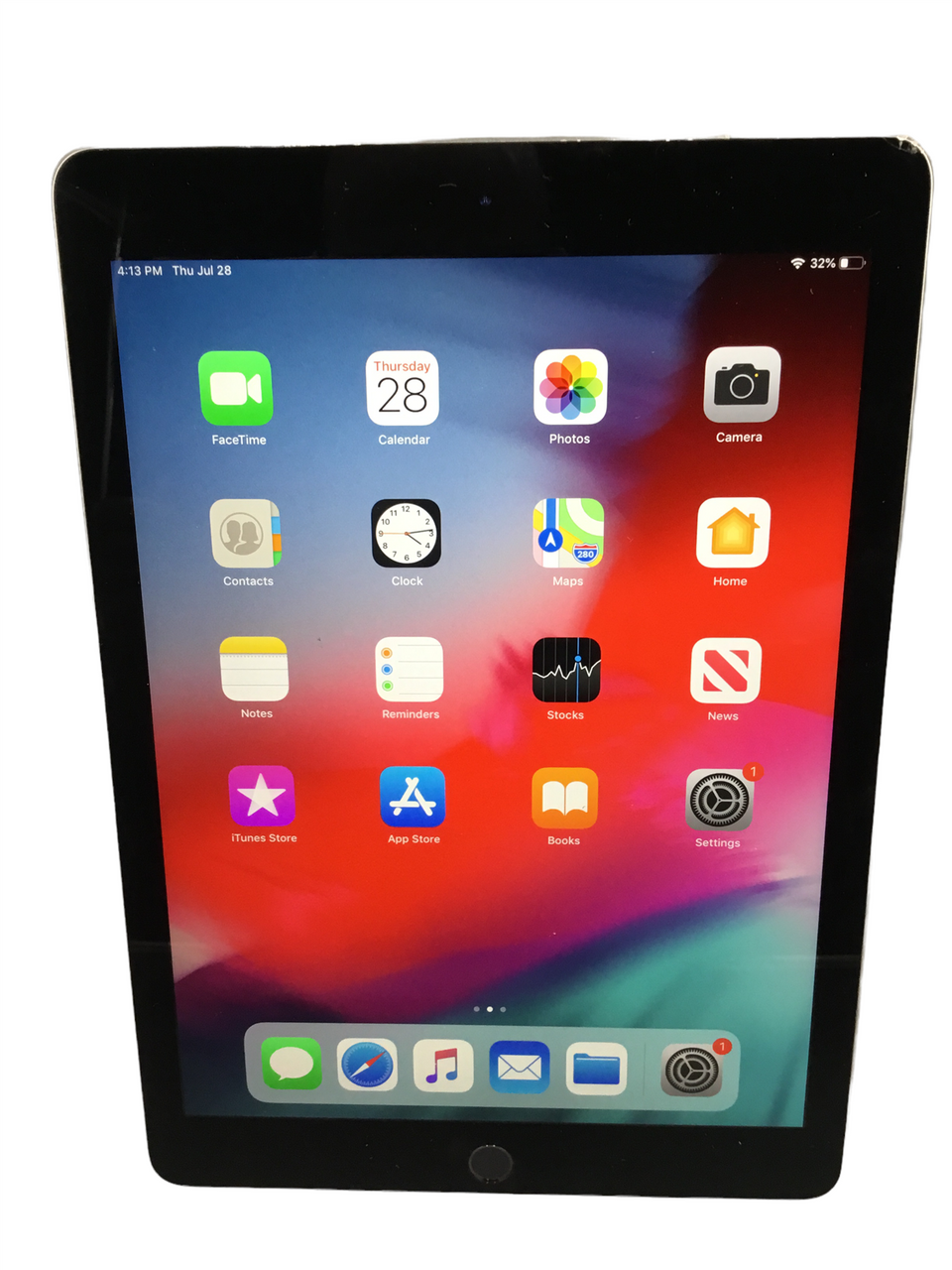 Apple iPad Pro A1674 9.7-inch 128GB Wi-Fi + Cellular Unlocked