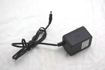 ITE AW10-3R3-u AC Adapter 100-240V 50-60Hz 0.5A 3.3V 3.0A PS10-0303-AM