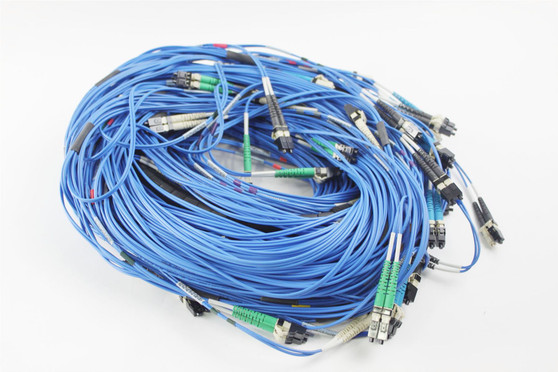 IBM BLUE Fiber Channel Cable 45W5318 R3-G08-P1-C1-T2