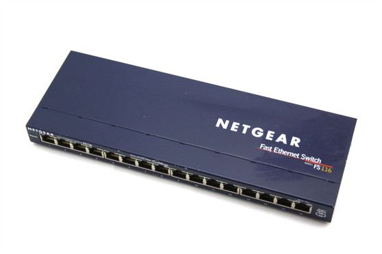 Netgear ProSafe 10/100 FS116 16-PORT Network switch NO AC Adapter 272-10248-02