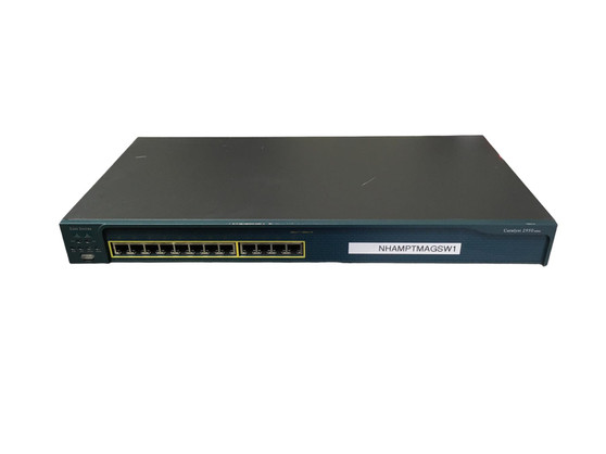 CISCO CATALYST 2950 Series WS-C2950-12 Network Switch, Power on.