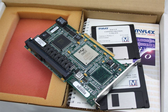 Genuine Mylex Array Server Controller Card Kit W/ F-Disks & Manual D040448-8E