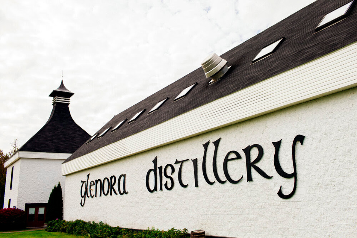 ​What makes Glenora Distillers unique?