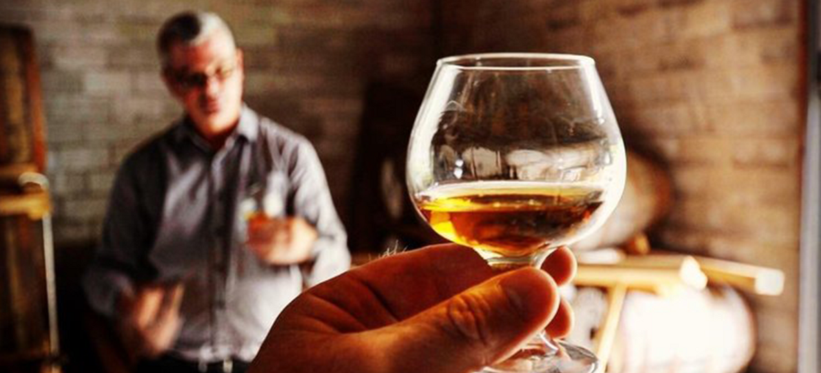 6 REASONS YOU SHOULD TRY CANADIAN SINGLE MALT WHISKY