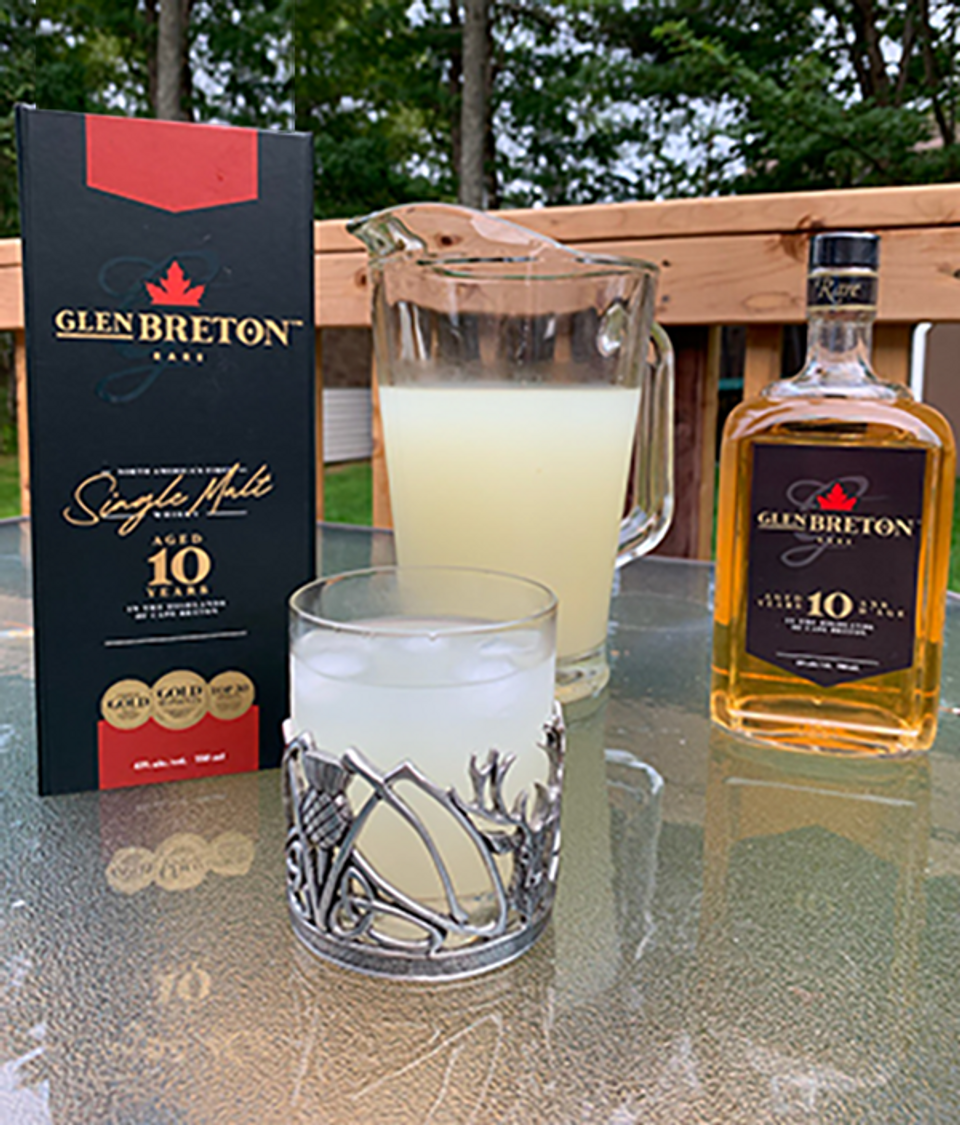 HOW TO MAKE WHISKY LEMONADE Glen Breton Whisky