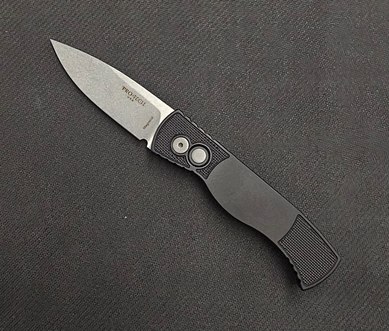 Protech TR-2 Blk Text. Stonewash Magnacut T201