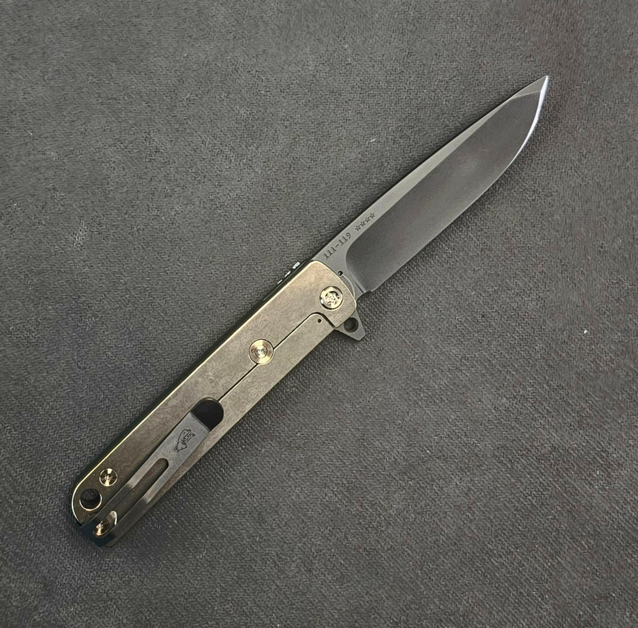 Medford M-48 PVD blade/Green handle/Bronze