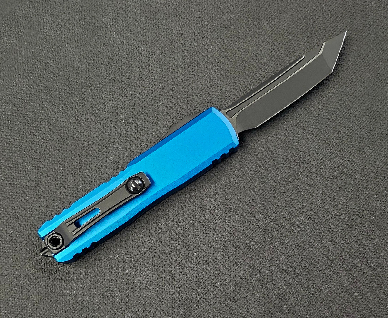 Microtech UTX-85 Gen IV T/E Blk Blue 12334-1BL