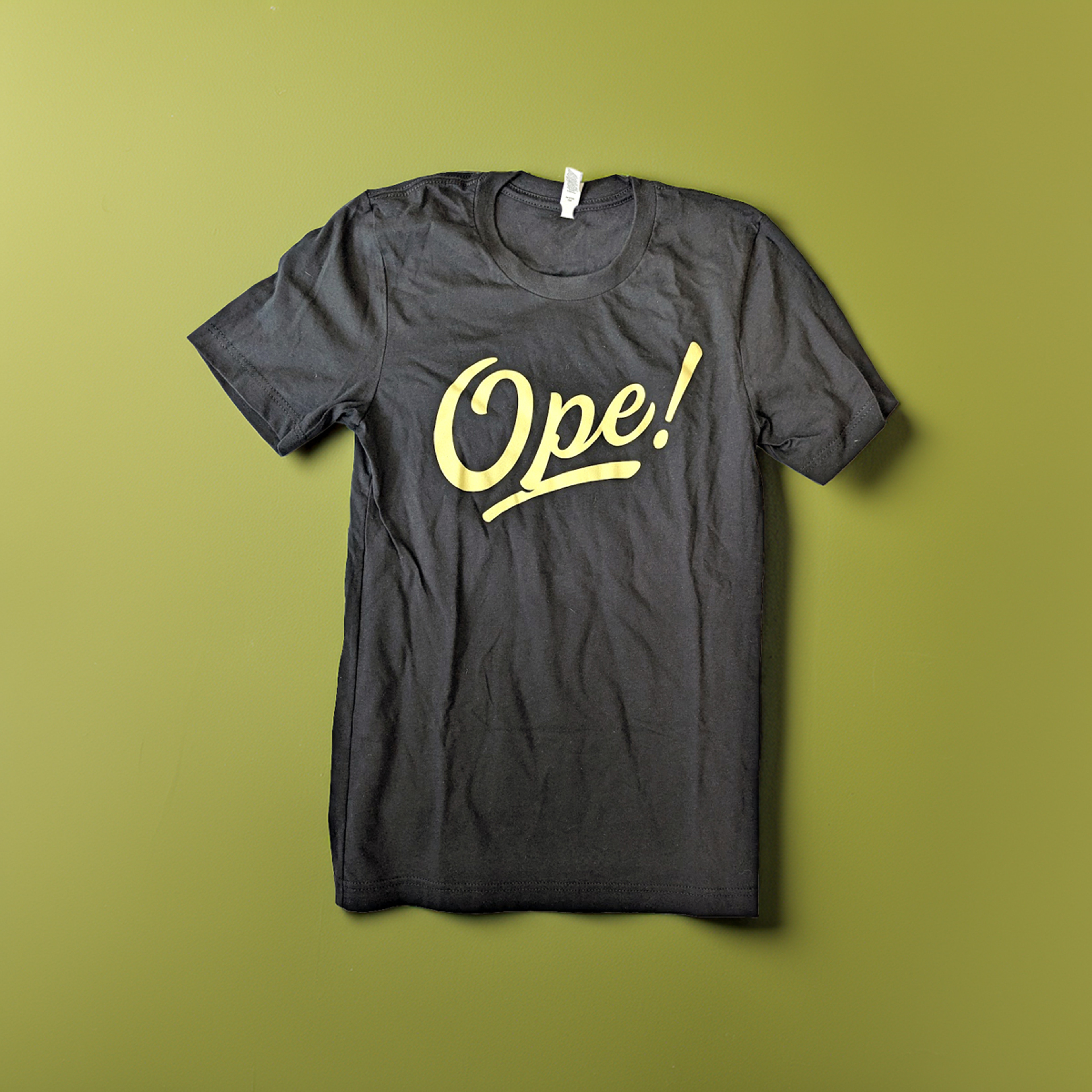 Apparel & Accessories