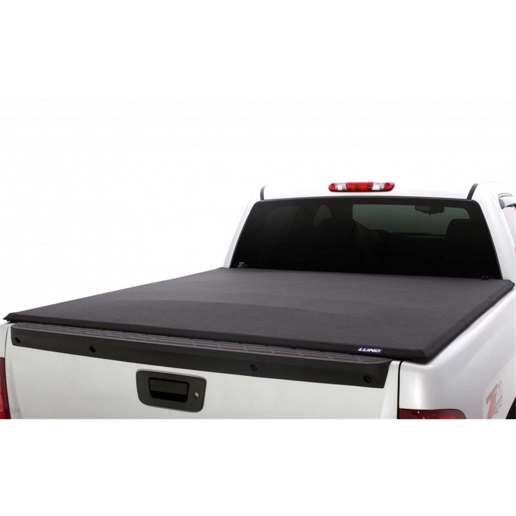 Lund Tonneau Cover For Chevy Silverado 1500 2014-2018 | Black | (6.5ft Bed) | Genesis Elite Tri-Fold (TLX-lnd958193-CL360A70)