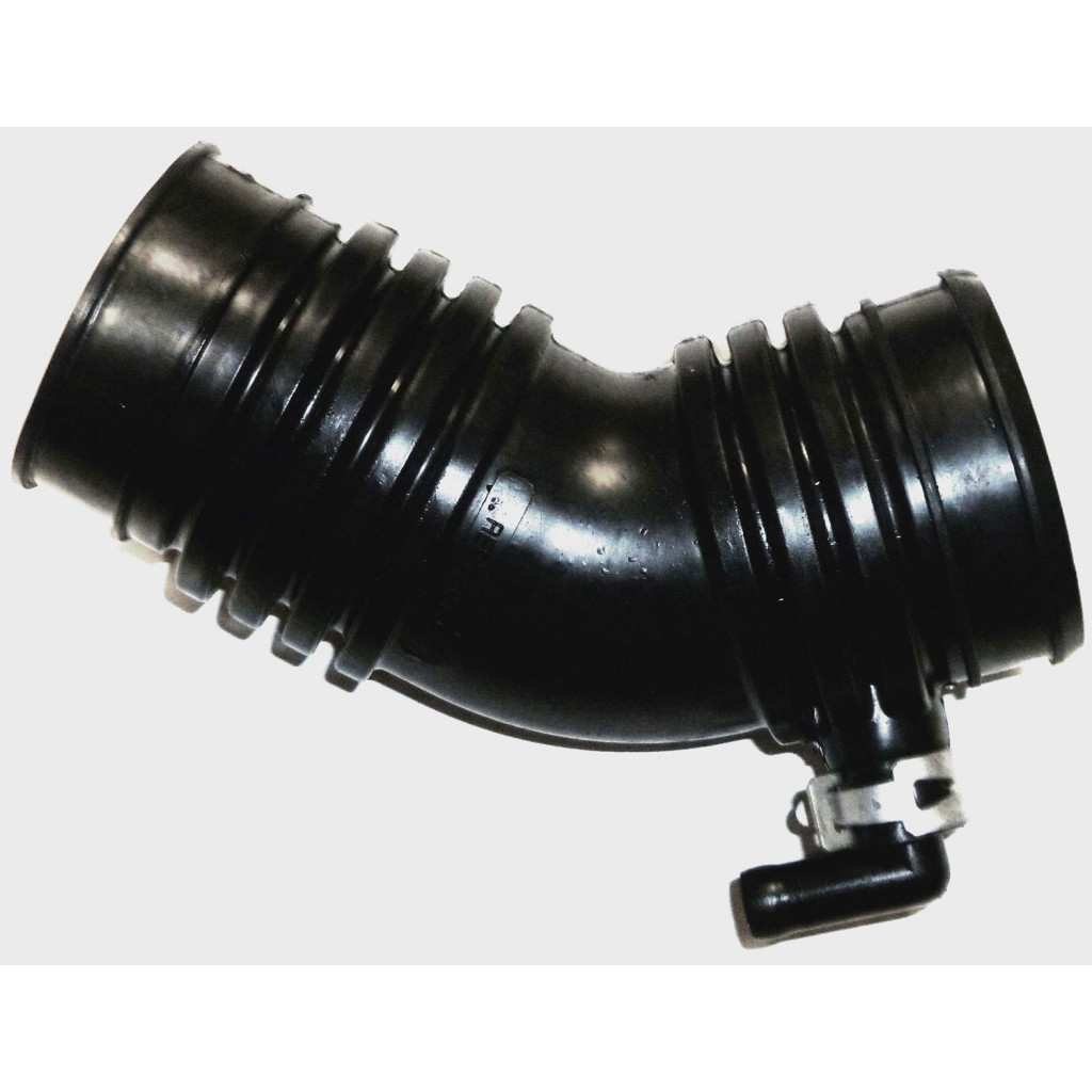 For Toyota 4Runner / Pickup Air Intake Hose 1989-1995 | 696-703 (CLX-M0-USA-REPT315602-CL360A70)