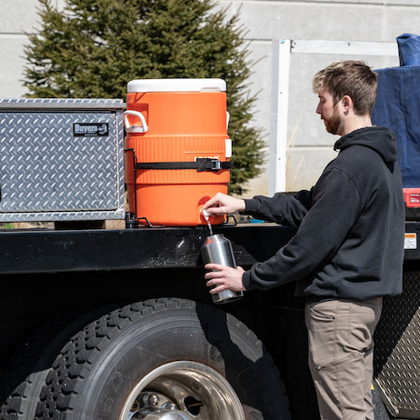 Buyers 5201009 10 Gallon Wire Form Water Cooler Rack for Trailers