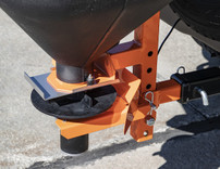 TGSUV1B - SaltDogg® 4.4 Cubic Foot Manual Tailgate Spreader