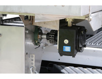 1400250SS - SaltDogg® 1.5 Cubic Yard Gas Stainless Steel Hopper Spreader - Extended Chute