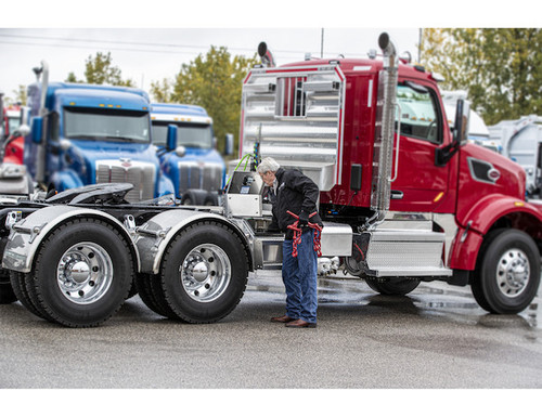 1705285 - Heavy Duty Smooth Aluminum WideOpen® Step Boxes for Semi Trucks - 16 Inch Width