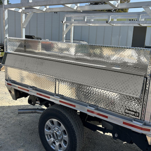 1744196 - 9.5x18x96 Heavy-Duty Diamond Tread Aluminum Open-Top Cargo Basket With Drop Door