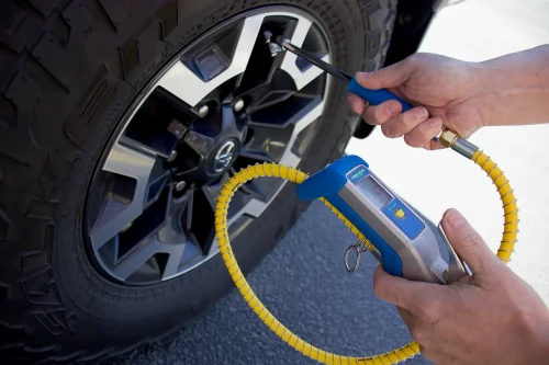 LockNFlate® PRO L309 Digital Tire Inflator Gauge with Dual Head Air Chuck