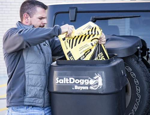 TGSUV1B - SaltDogg® 4.4 Cubic Foot Manual Tailgate Spreader
