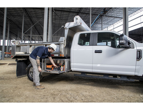 1705116 - 18x24x30 Inch Diamond Tread Aluminum Underbody Truck Box