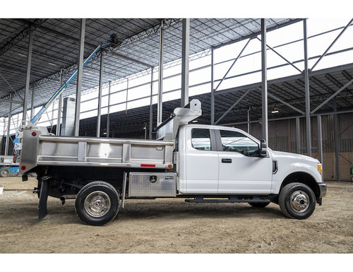 1705125 - 18x24x60 Inch Diamond Tread Aluminum Underbody Truck Box