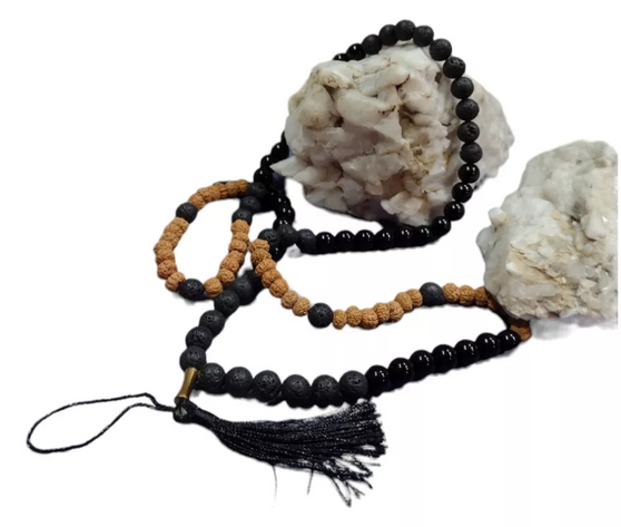 Japa Mala ( Onix, Semillas Rudraksha Y Piedra Volcánica)