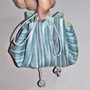 Bolsa 100% Cuero Para Runas Talismanes Gemas (26cm) Plateado y celeste