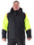 Chaqueta aislante FrostFlex® en una modelo