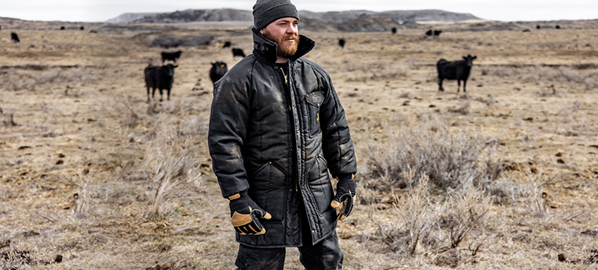 WHY YOU SHOULD LOOK FOR BREATHABILITY AND WICKABILITY IN COLD WEATHER  WORKWEAR - RefrigiWear