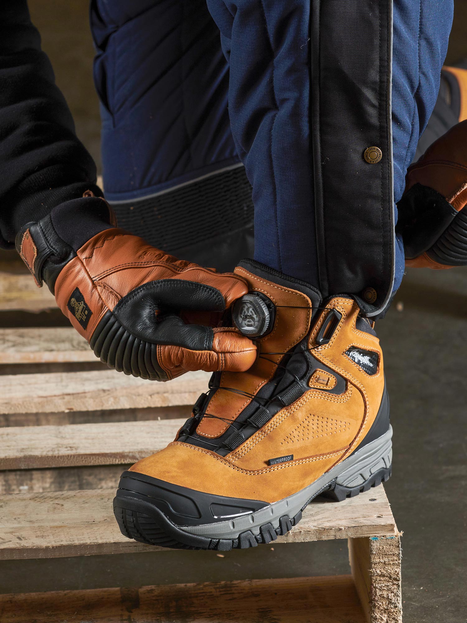 54 Gold Hiker Boot (1954) | RefrigiWear