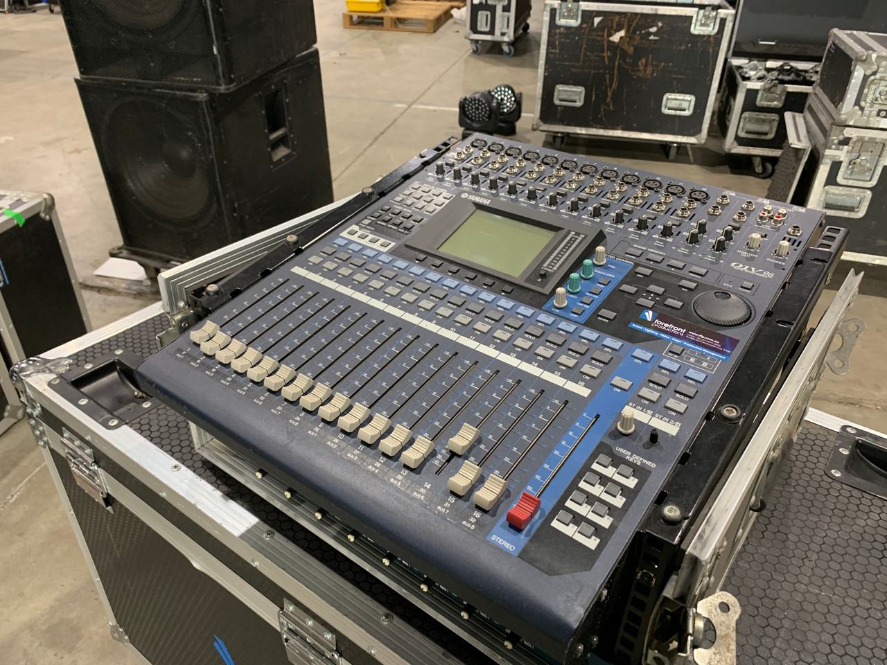 (USED) Yamaha O1V96 Digital Mixer with MLA8 8channel Preamplifier and Case