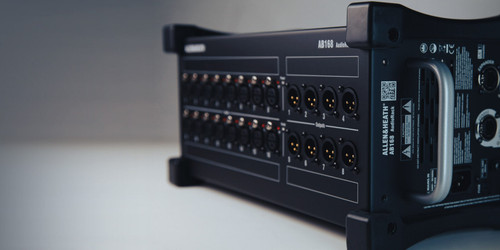 Photo shows the AB1608; no photo of the AB168-CARRYBAG is published
