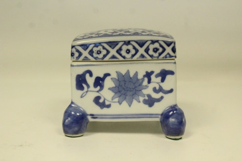 RARE Chinoiserie Blue & White Porcelain Botanical Ink/Keepsake Box