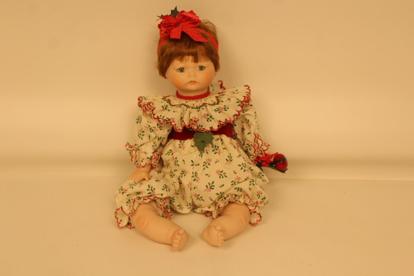 Marie Osmond Porcelain Doll Holly Day
