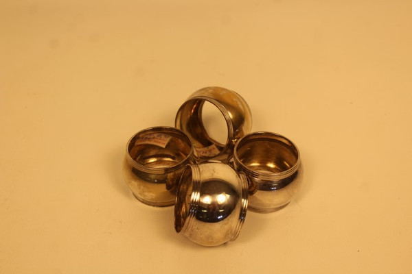 Vintage 4 pc. Silverplate Napkin Rings